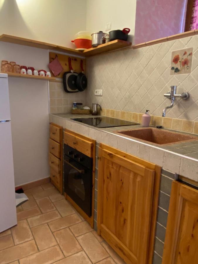 Mini Appartamenti Nonna Nella Barbarasco Luaran gambar