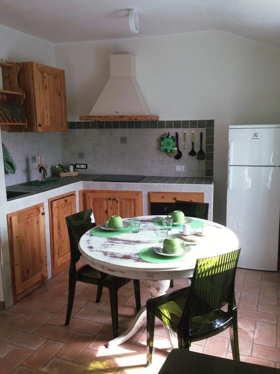 Mini Appartamenti Nonna Nella Barbarasco Luaran gambar